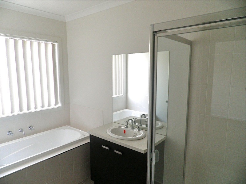 23 Bavaria Lane, Pakenham VIC 3810