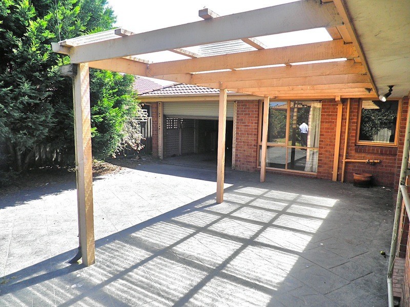 20 Plaistow Court, Cranbourne North VIC 3977