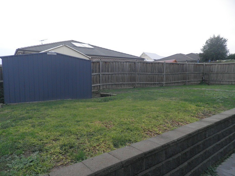 16 Meg Way, Berwick VIC 3806