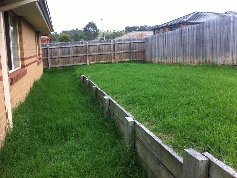 48 Mana Gum Drive, Pakenham VIC 3810