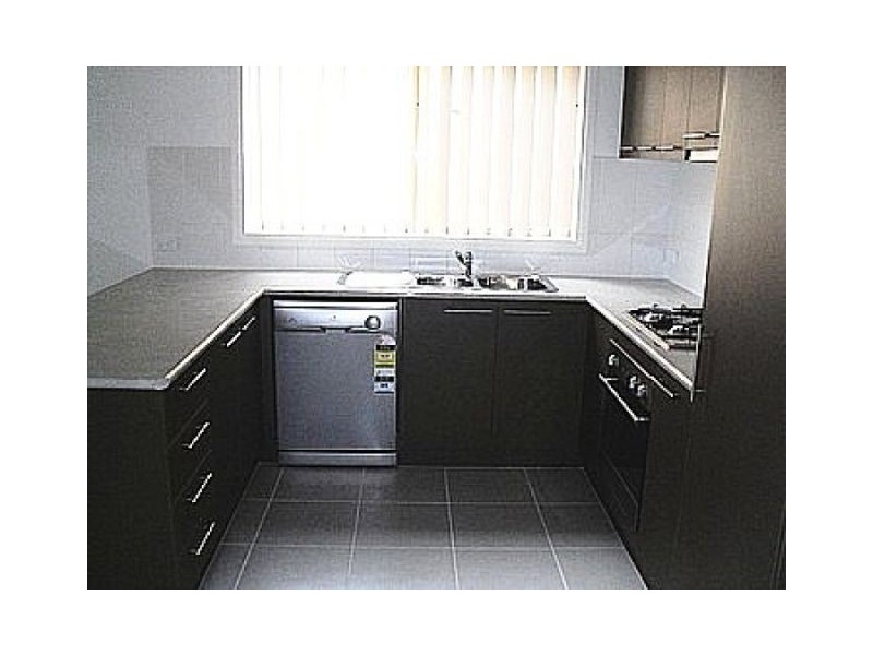 12/40 Army Road, Pakenham VIC 3810