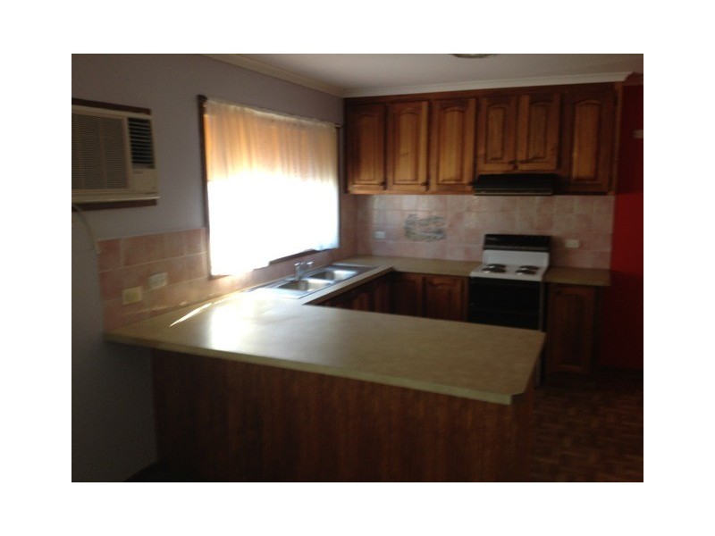 1/54 Main Street, Pakenham VIC 3810