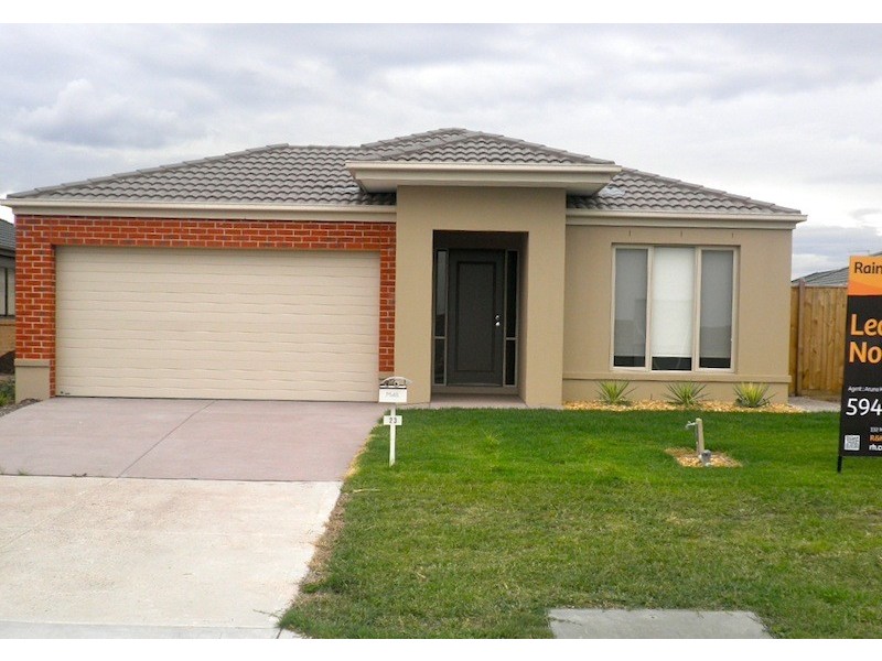 23 Elwood Avenue, Pakenham VIC 3810