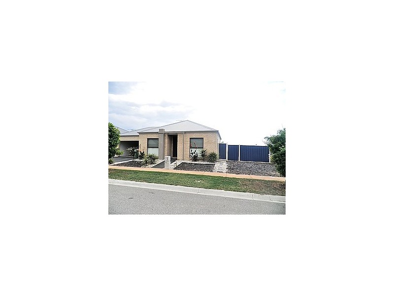 7 Pendula Place, Pakenham VIC 3810