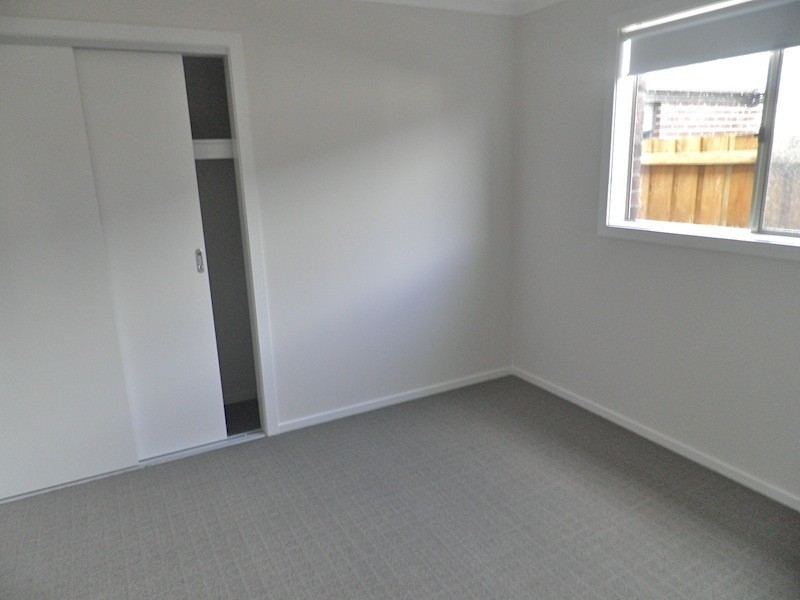 6 Weebill Way, Pakenham VIC 3810