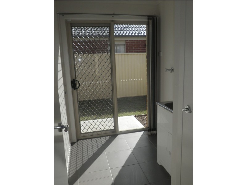 120 Blue Horizons Way, Pakenham VIC 3810