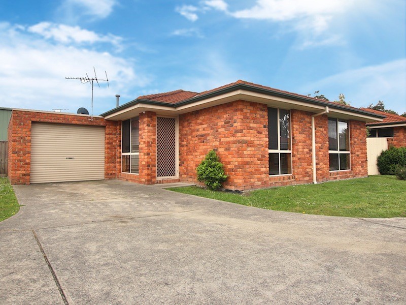 6/11-13 Carlyle Street, Pakenham VIC 3810
