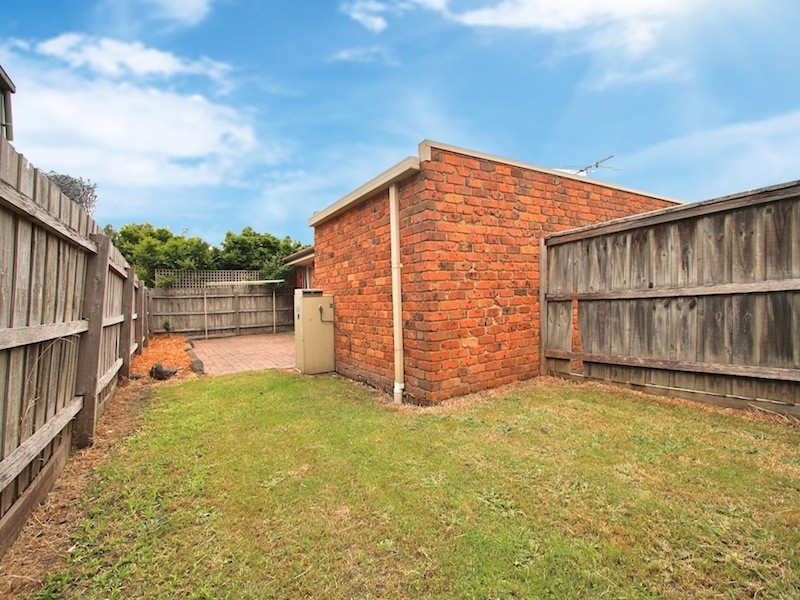 6/11-13 Carlyle Street, Pakenham VIC 3810