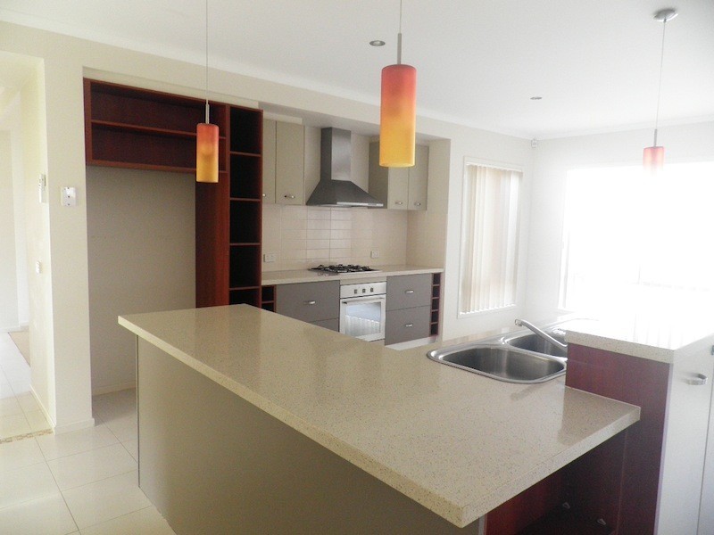 7  Fairways Boulevard, Cranbourne North VIC 3977