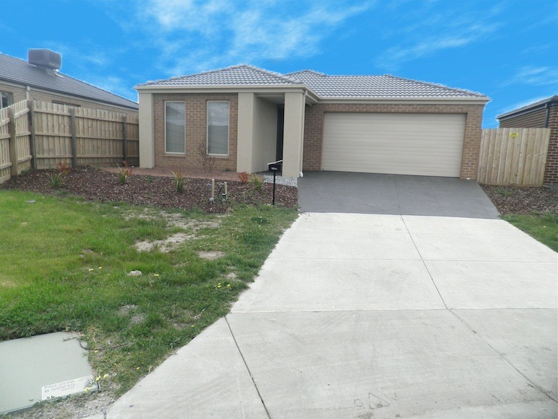 22 Raven Court, Pakenham VIC 3810