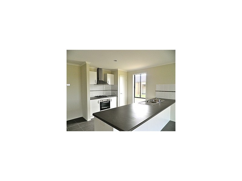164 Blue Horizons Way, Pakenham VIC 3810