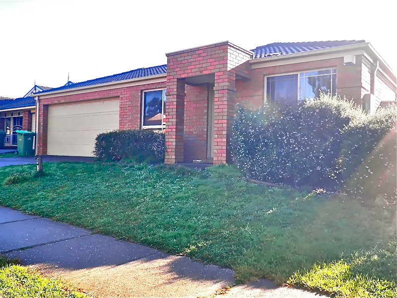 15 Pownceby Court, Pakenham VIC 3810