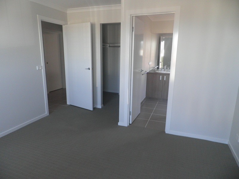 3 Raven Court, Pakenham VIC 3810