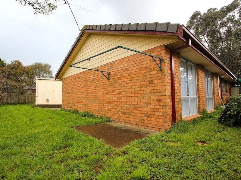 5 McMaster Court, Pakenham VIC 3810