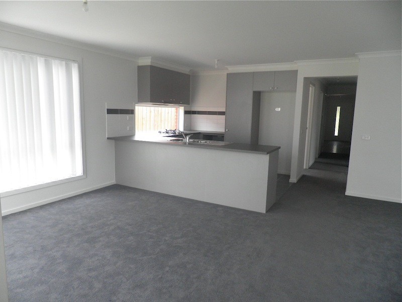 20 Glenvista Road, Pakenham VIC 3810