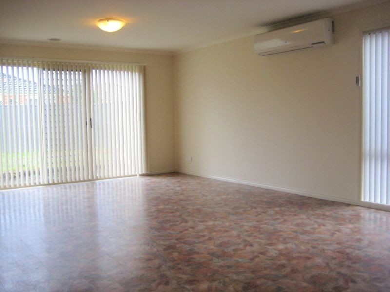 23 Grand Central Boulevard, Pakenham VIC 3810