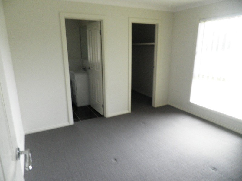 2  Pomegranate Way, Pakenham VIC 3810