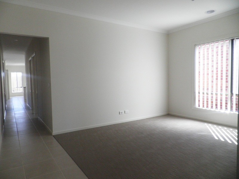 19 Raven Court, Pakenham VIC 3810