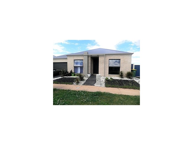 7 Pendula Place, Pakenham VIC 3810