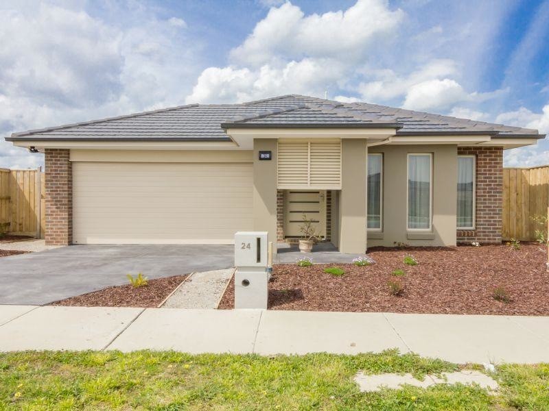24  Verdant Avenue, Officer VIC 3809