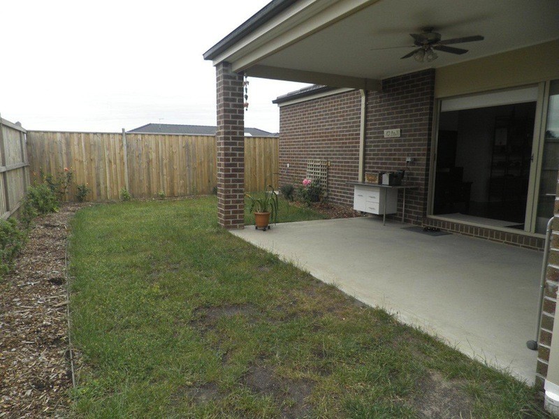 24  Verdant Avenue, Officer VIC 3809