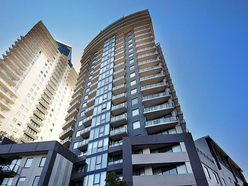 13/99 Whiteman Street, Southbank VIC 3006