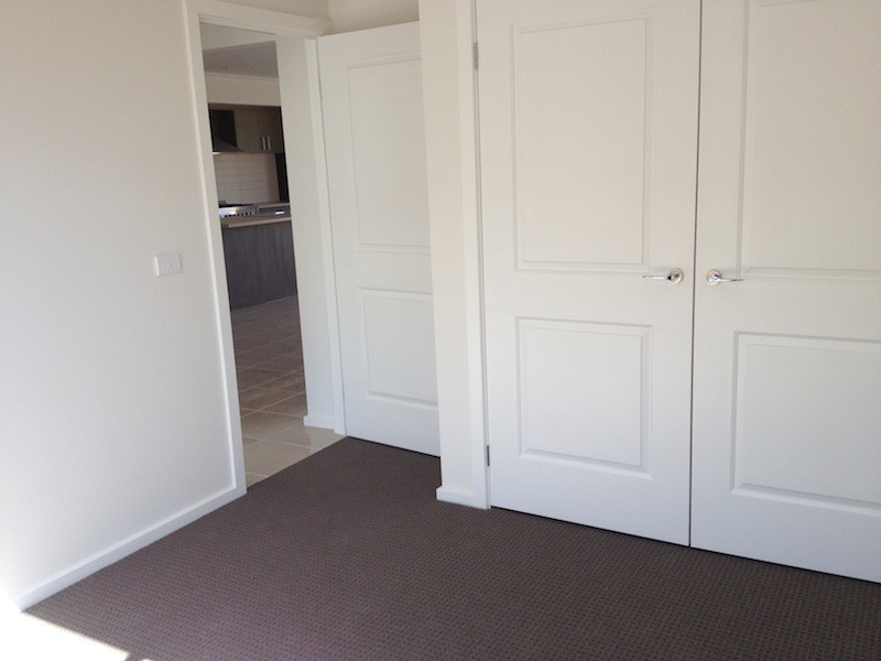 60 Fallingwater Drive, Pakenham VIC 3810