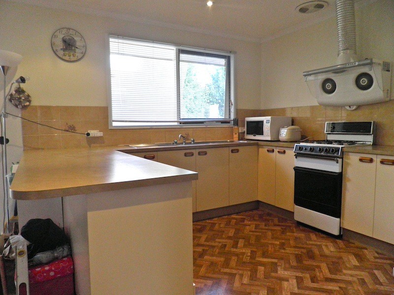 11 Irving Road, Pakenham VIC 3810