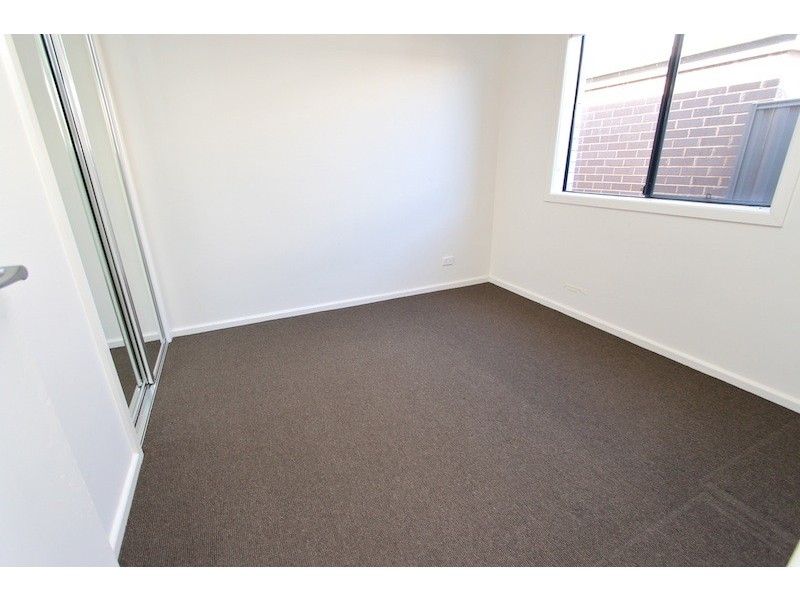 5  Burdekin Lane, Pakenham VIC 3810