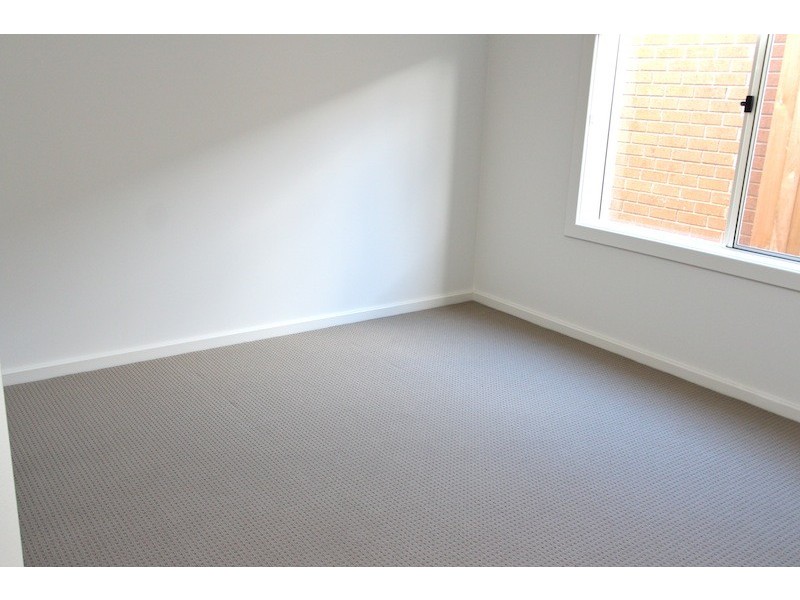 66 Fallingwater Drive, Pakenham VIC 3810