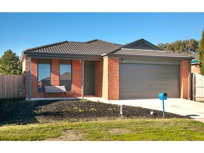 50 Pommel Street, Pakenham VIC 3810