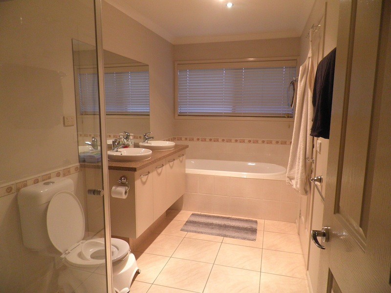 16 Meg Way, Berwick VIC 3806