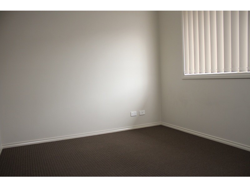 13 Thunderbolt Drive, Cranbourne East VIC 3977