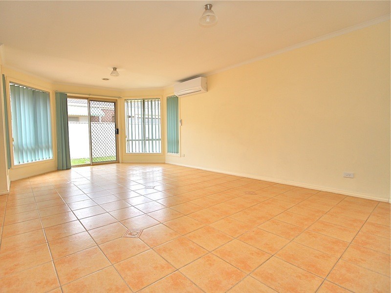 4  Howqua Place, Pakenham VIC 3810