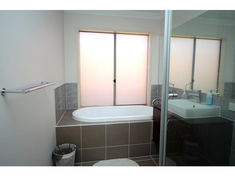 62 Algerd Way, Pakenham VIC 3810