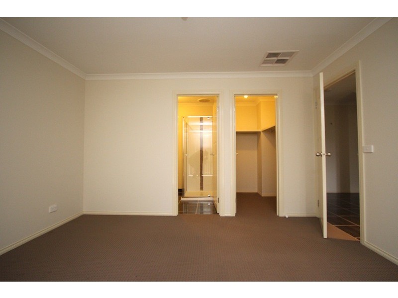 66  Melissa Way, Pakenham VIC 3810