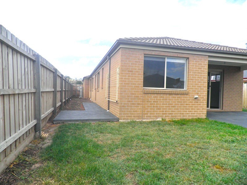 17 Melissa Way, Pakenham VIC 3810