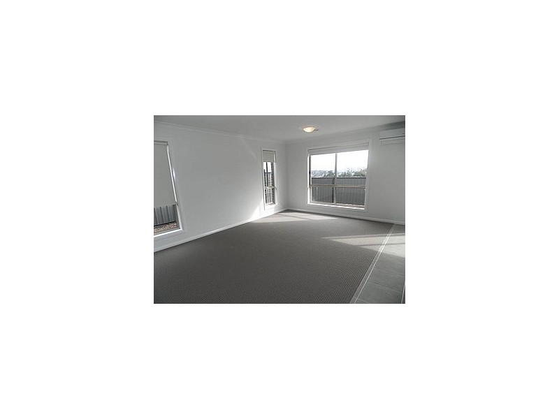 7 Bay Vista, Pakenham VIC 3810