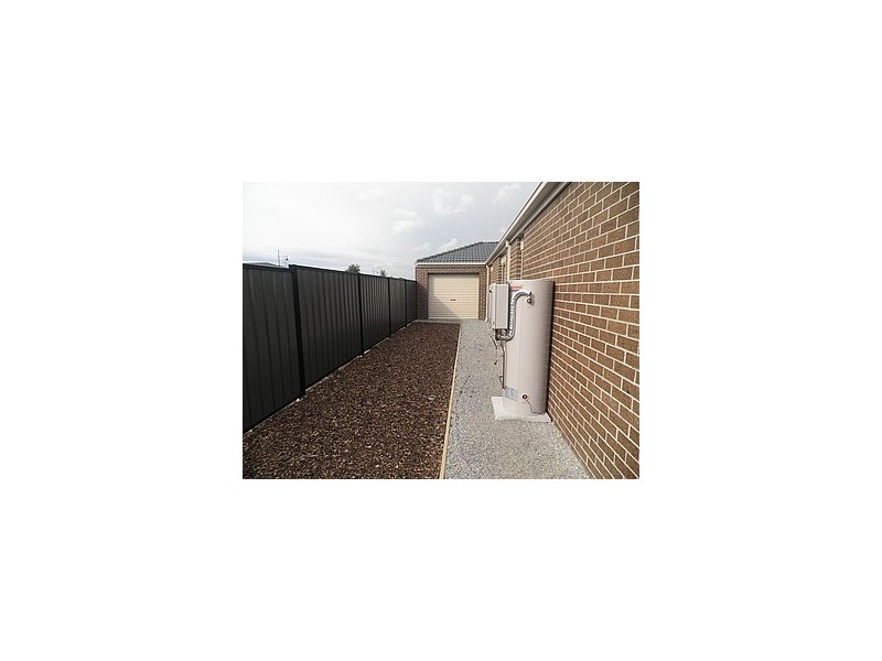 7 Bay Vista, Pakenham VIC 3810