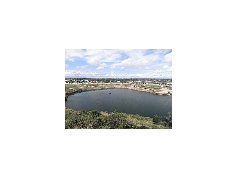 7 Bay Vista, Pakenham VIC 3810