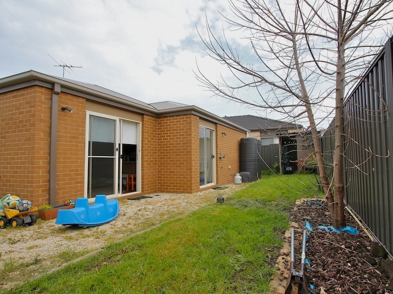 14 Orchard Valley, Pakenham VIC 3810