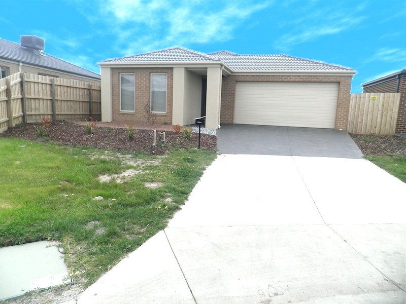 22 Raven Court, Pakenham VIC 3810