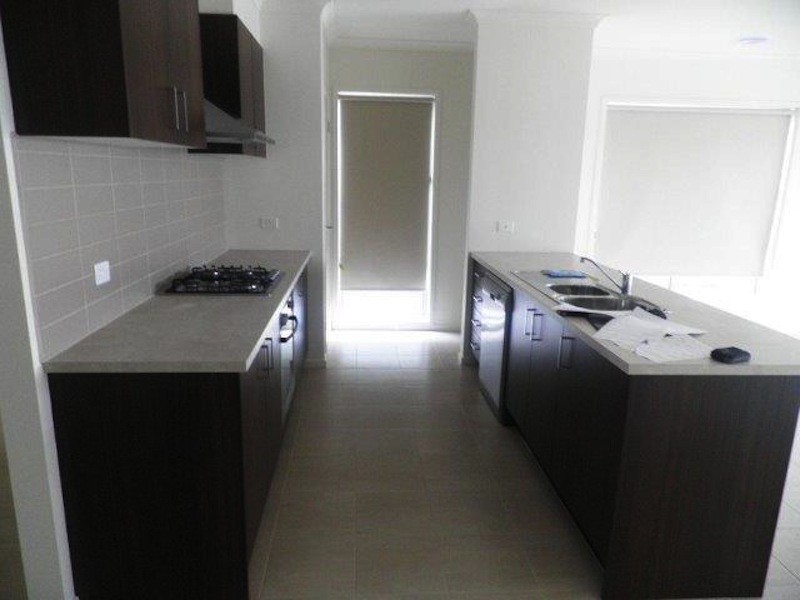 56 Dusseldorp Avenue, Pakenham VIC 3810