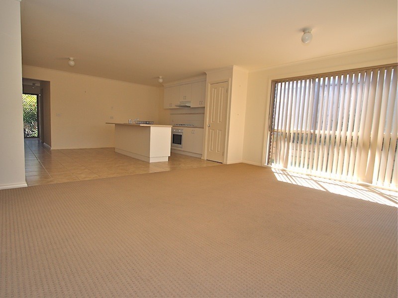 Unit 7/ 51 Leigh Drive, Pakenham VIC 3810