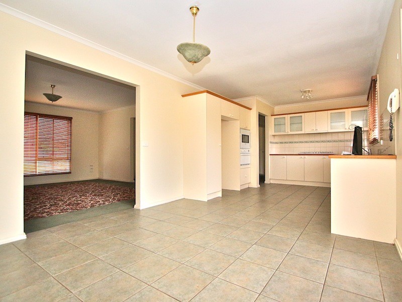 139 Bemersyde Drive, Berwick VIC 3806