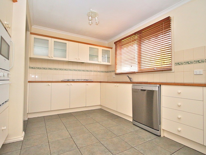 139 Bemersyde Drive, Berwick VIC 3806