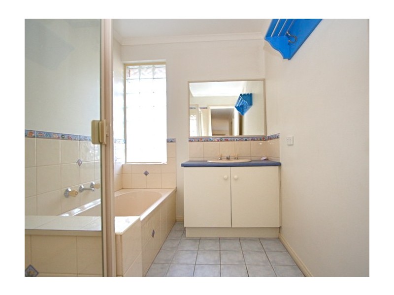 13 Kershaw Drive, Narre Warren South VIC 3805