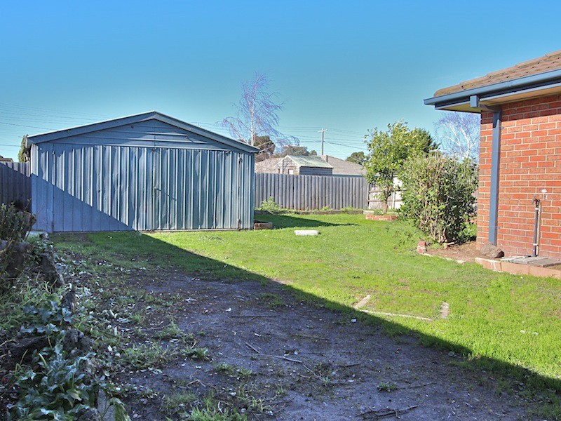 12 Eleanor Crescent, Pakenham VIC 3810