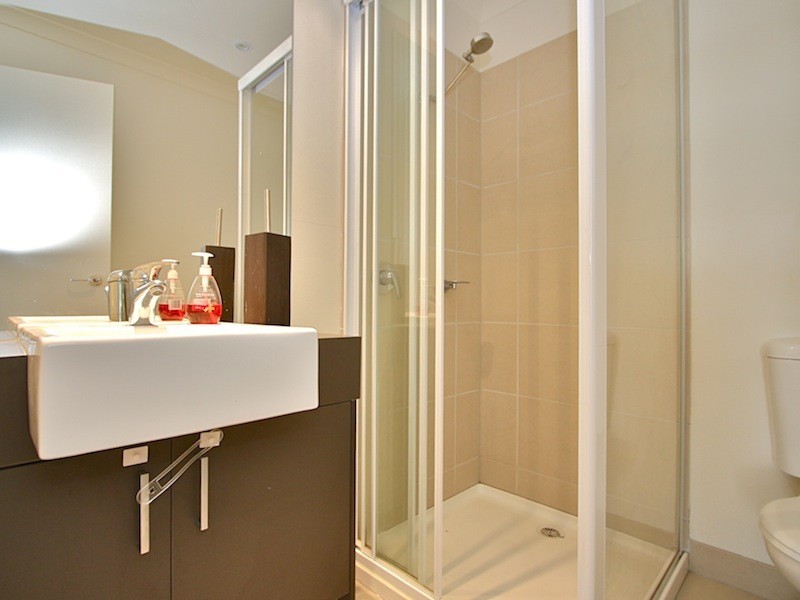 12 Peppermint Row, Officer VIC 3809