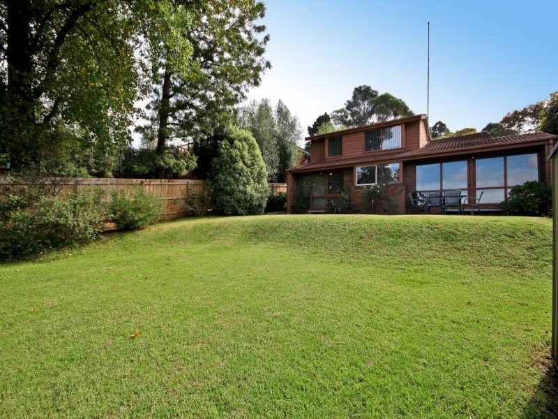 9 Outlook Drive, Berwick VIC 3806